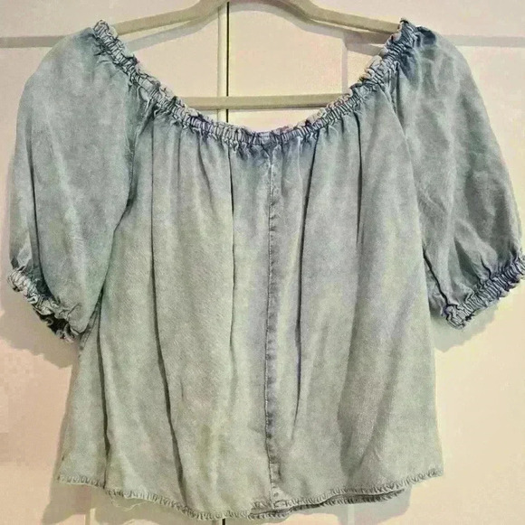 Embroidered Top - Picture 6 of 6